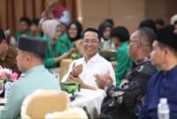 Wali Kota Batam, Amsakar Achmad, membuka kegiatan Pantun Tiga Serumpun di Kantor Wali Kota Batam, Kamis (23/4/2026), Foto: Humas Diskominfo Batam