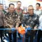 Amsakar Achmad meresmikan Kantor Cabang Bank Sumut Batam dan Halte Rafflesia di Ruko Rafflesia, Batam Centre, Senin (27/4/2026). Foto: Humas Diskominfo Batam