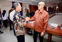 Wali Kota Batam, Amsakar Achmad, menerima kunjungan kerja Forum Koordinasi Pimpinan Daerah (Forkopimda) Kabupaten Bangli, Bali, di Kantor Wali Kota Batam, Senin (27/4/2026). Foto: Humas Diskominfo Batam