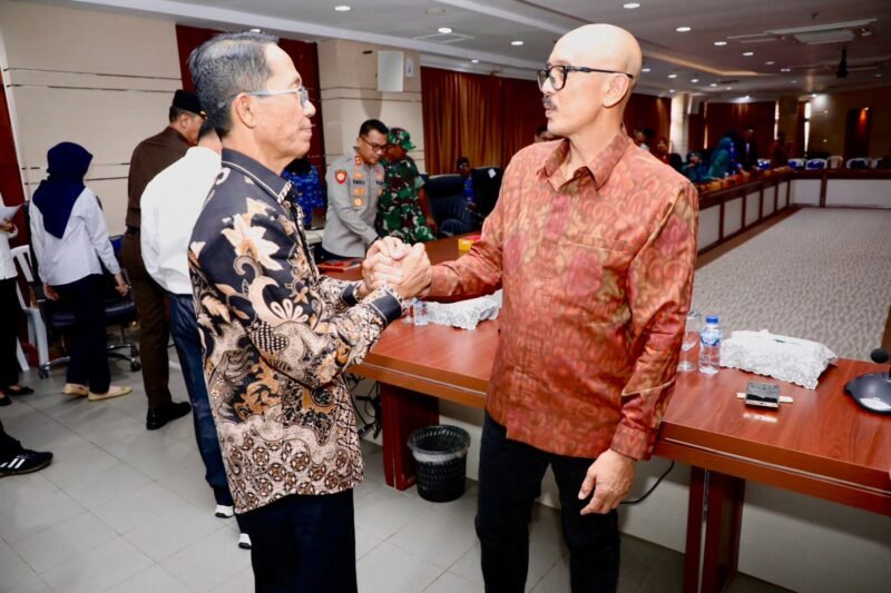 Wali Kota Batam, Amsakar Achmad, menerima kunjungan kerja Forum Koordinasi Pimpinan Daerah (Forkopimda) Kabupaten Bangli, Bali, di Kantor Wali Kota Batam, Senin (27/4/2026). Foto: Humas Diskominfo Batam
