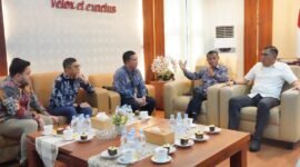 Executive General Manager Pertamina Patra Niaga Regional Sumbagut, Sunardi, memimpin langsung kunjungan kerja ke Kantor BIN Sumut. Kepala Badan Intelijen Daerah (Kabinda) Sumatera Utara, Brigjen TNI Muhammad Nasrullah Nasution. Foto: Istimewa