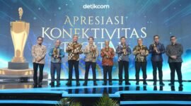 Telkom) meraih tiga penghargaan pada ajang Apresiasi Konektivitas Digital 2026 yang digelar detikcom bersama BAKTI Kementerian Komunikasi dan Digital, Jumat (17/4/2026). Foto: Istimewa