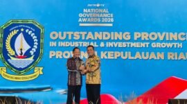 Gubernur Kepri, Ansar Ahmad, memboyong dua penghargaan bergengsi dalam National Governance Awards (NGA) 2026 di The Ritz-Carlton Jakarta, Jumat (24/4/2026). Foto: Diskominfo Kepri
