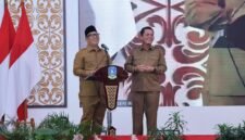 Gubernur Kepri Ansar Ahmad bersama Wagub Nyanyang Haris Pratamura dalam kegiatan Musrenbang Provinsi Kepri Tahun 2026 digelar di Aula Wan Seri Beni, Dompak, Tanjungpinang, Senin (6/4/2026). Foto: Diskominfo Kepri 