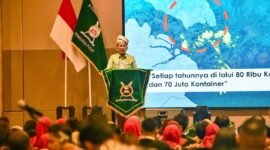 Gubernur Ansar Ahmad memberikan kata sambutan.  Foto: Biro ADPIM Kepri