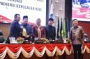 Laporan akhir Panitia Khusus (Pansus) terhadap Laporan Keterangan Pertanggungjawaban (LKPj) Tahun Anggaran 2025 di Gedung DPRD Kepri, Balairung Raja Khalid Hitam, Dompak, Tanjungpinang, Jumat (17/4/2026). Foto: Humas DPRD Kepri