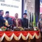 Laporan akhir Panitia Khusus (Pansus) terhadap Laporan Keterangan Pertanggungjawaban (LKPj) Tahun Anggaran 2025 di Gedung DPRD Kepri, Balairung Raja Khalid Hitam, Dompak, Tanjungpinang, Jumat (17/4/2026). Foto: Humas DPRD Kepri