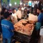 Kenaikan harga udang basah, bayam, dan daging ayam ras memicu inflasi seiring meningkatnya permintaan saat Idulfitri. Foto: Istimewa