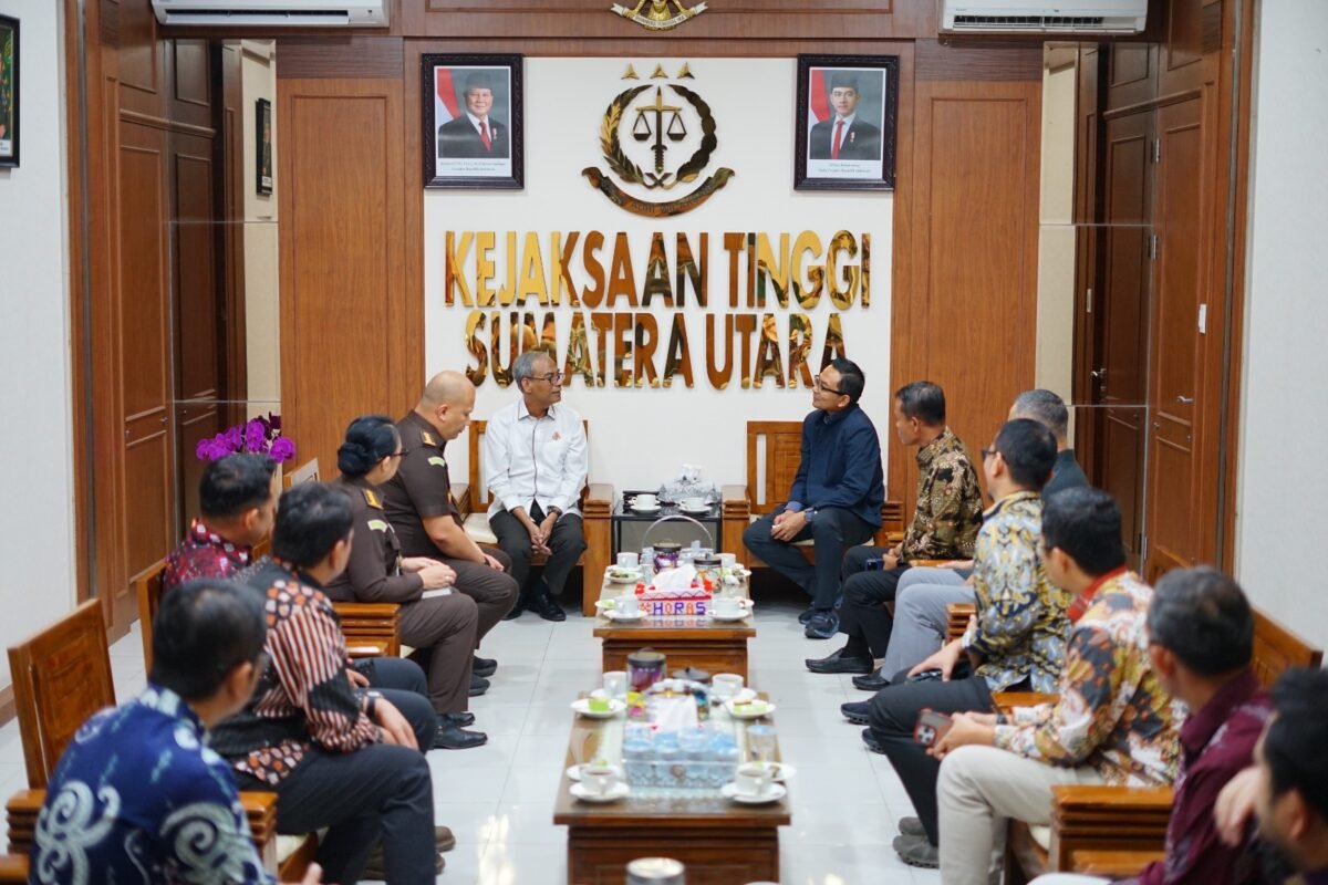 Pertamina Patra Niaga Regional Sumatera Bagian Utara (Sumbagut) memperkuat kerja sama dengan Kejaksaan Tinggi Sumatera Utara. Foto: Istimewa