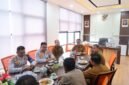 Rapat koordinasi di Ruang Rapat Dinas Komunikasi dan Informatika Kepri, Dompak, Senin (18/5/2026). Foto: Diskominfo Kepri
