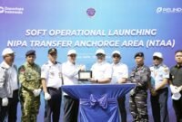 PT Pelindo melakukan soft operational launching Nipah Transfer Anchorage Area (NTAA) di Pelabuhan Feri Harbour Bay, Senin (25/5/2026). Foto: Istimewa
