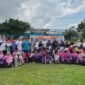 Wagub Nyanyang foto bersama Ketua KONI Kepri, Kasi Intel Lanud Hang Nadim, Ketua Perpani Kepri dan Batam, Staf Ahli Bidang Ekbang Pemprov Kepri, Tim Percepatan Pembangunan Kepri serta sejumlah atlet panahan. Foto: Diskominfo Kepri