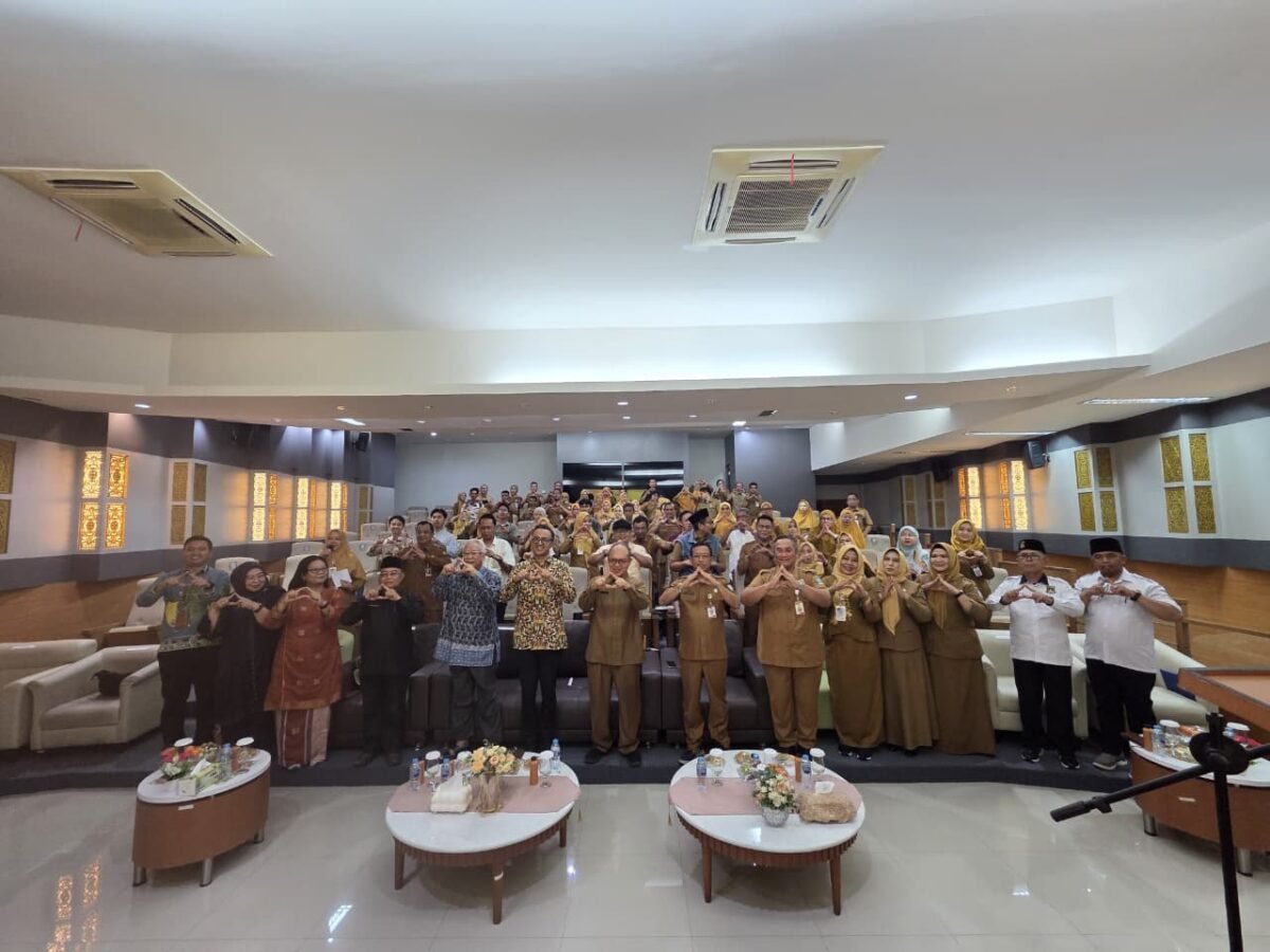 Seminar Literasi Keuangan bertema Konsep Keuangan dalam Pemikiran Raja Ali Haji di Tanjungpinang, Selasa (11/5/2026). Foto: Istimewa