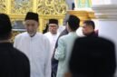 Wakil Gubernur Kepri, Nyanyang Haris Pratamura usai melaksanakan Salat Jumat di Masjid Raya Sultan Riau Penyengat, Jumat (29/5/2026). Foto: Diskominfo Kepri