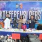 Kabidhumas Polda Kepri Kombes Pol. Nona Pricillia Ohei memimpin pengungkapan ini, didampingi Kasubdit I Indagsi AKBP Paksi Eka Saputra dan perwakilan Bea Cukai Batam, saat konferensi pers, di Polda Kepri, Selasa (5/5/2026)