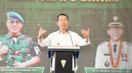 Wali Kota Batam, Amsakar Achmad, meresmikan Gedung dan Garasi Madenpom I/6 Batam, Senin (11/5/2026). Foto: Humas Diskominfo Batam