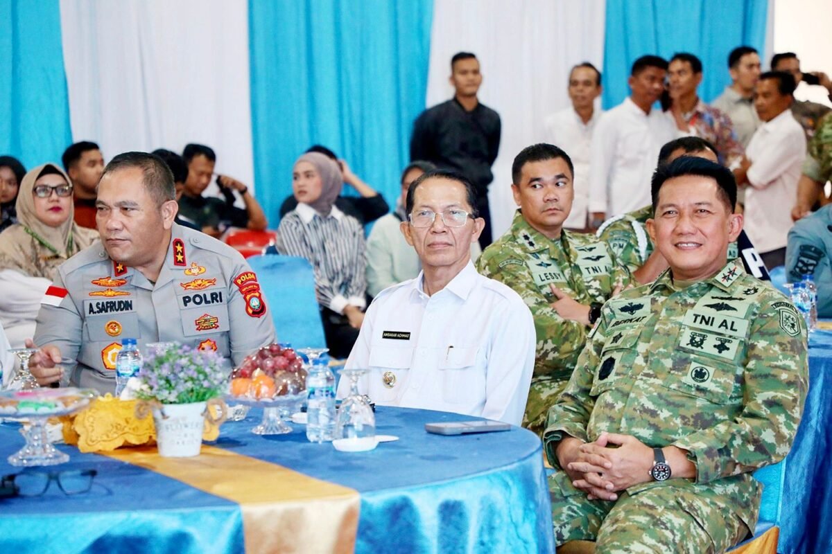 Peresmian operasional 1.061 Koperasi Desa/Kelurahan Merah Putih (KDKMP) yang dipimpin Presiden RI, Prabowo Subianto secara daring dari Gerai Koperasi Kelurahan Merah Putih Batu Besar, Nongsa, Sabtu (16/5/2026). Foto: Humas Diskominfo Batam