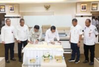 Penandatanganan kesepakatan bersama antara Pemko Batam dan PT Bank Riau Kepri Syariah (BRK Syariah)  di Kantor Wali Kota Batam, Selasa (19/5/2026). Foto: Humas Diskominfo Batam