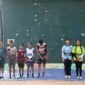 Atlet muda Batam mengikuti seleksi O2SN cabang olahraga panjat tebing Tingkat Kota Batam Tahun 2026 di Lapangan Batalyon Infanteri 136/Tuah Sakti, Senin (25/5/2026). Foto: Istimewa