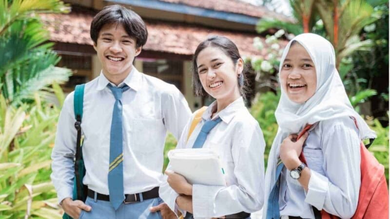 Ilustrasi Pelajar SMA di Indonesia