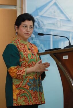 OJK Perkuat Budaya Integritas Generasi Muda Lewat SPARK Camp 2026