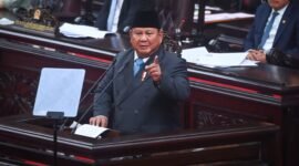  Presiden Prabowo Subianto menyampaikan pidato dalam Rapat Paripurna ke-19 DPR RI Masa Persidangan V Tahun Sidang 2025-2026 di kompleks Parlemen, Jakarta, Rabu (20/5/2026). DPR menggelar rapat paripurna dengan agenda antara lain penyampaian Kerangka Ekonomi Makro dan Pokok-Pokok Kebijakan Fiskal oleh Presiden Prabowo. ANTARA FOTO/Rivan Awal Lingga/app/kye