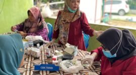 PT Perusahaan Gas Negara (Persero) Tbk (PGN) menggelar program Cek Kesehatan Rakyat (CAKRA) untuk warga Perumahan Cipta Asri RW 12, Sabtu (17/5/2026). Foto: Istimewa