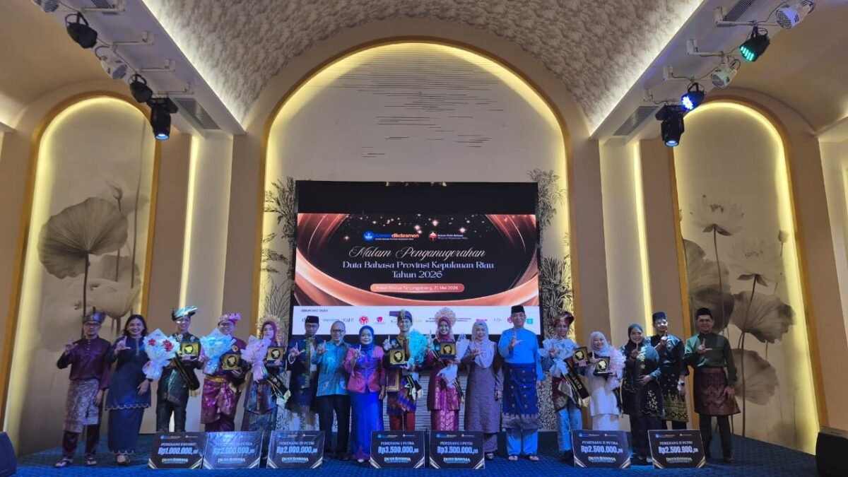 Pemilihan Duta Bahasa (Pildubas) Kepri 2026. Ajang ini melahirkan pasangan duta bahasa terbaik di Hotel Alltrue Tanjungpinang, Kamis (21/5/2026). Foto: Istimewa