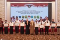 Foto bersama peserta terbaik Latsar CPNS 2026. Foto: Biro ADPIM Kepri