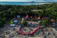 Pelataran Balai Adat Pulau Penyengat, lokasi pelaksanaan Penyengat Heritage 2026. Perhelatan wisata budaya bertema Lifestyle Tourism dilaksanakan 19-21 Juni 2026 ini, sukses digelar. Foto: Diskominfo Kepri