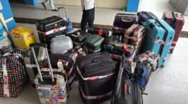 Bea Cukai Batam menindak 274 satuan ballpress (SBP) berisi 2.320 koli pakaian bekas ilegal. Foto: Istimewa