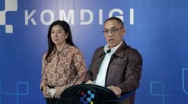 Kementerian Komunikasi dan Digital (Kemkomdigi) mengungkap adanya serangan terorganisir yang dijalankan jaringan internasional menggunakan bot otomatis untuk membanjiri akun-akun dengan jangkauan tinggi. Hal itu disampaikan Direktur Jenderal Pengawasan Ruang Digital Kemkomdigi, Alexander Sabar, dalam konferensi pers di kantor Kementerian Komdigi, Jakarta, Senin (29/6/2026). Foto: Ditjen KPM Kemkomdigi