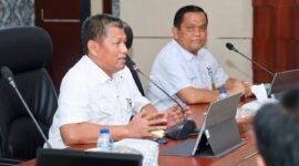 Sekda Batam, Firmansyah, memimpin Forum Perangkat Daerah Penyusunan RPB di Kantor Wali Kota Batam, Rabu (10/6/2026). Foto: Humas Diskominfo Batam