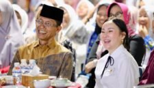 Wali Kota Batam, Amsakar Achmad, bersama Wakil Wali Kota Batam, Li Claudia Chandra. Dok: Humas Diskominfo Batam