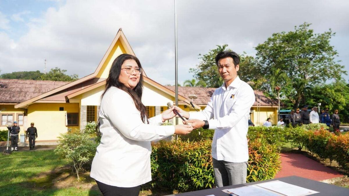 Pengalihkan Direktorat Pengamanan (Ditpam) Aset dan Kawasan dari Deputi Bidang Infrastruktur ke Deputi Bidang Pelayanan Umum, ditandai melalui apel penyerahan di Mako Ditpam BP Batam, Senin (15/6/2026). Foto: Humas BP Batam