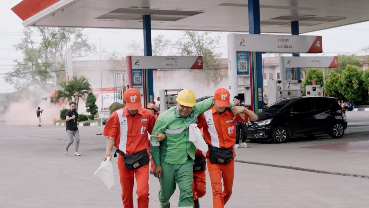 Pertamina Patra Niaga Regional Sumatera Bagian Utara (Sumbagut) menguji kesiapsiagaan tanggap darurat melalui Pelatihan dan Simulasi Penanggulangan Keadaan Darurat (PKD) di SPBU CODO 13.233.404, Aceh Besar, pada 8–10 Juni 2026.. Foto: Istimewa
