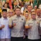 Foto bersama Wamentan, Ketua DPRD Kepri Iman Sutiawan, Wawako Batam Li Claudia Chandra, serta pengurus DPD HKTI Kepri. Foto: Diskominfo Kepri