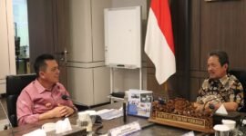 Gubernur Kepulauan Riau Ansar Ahmad beraudiensi bersama Menteri KKP Sakti Wahyu Trenggono di Gedung Menara Bahari I, Jakara Pusat, Jumat (10/7/2026). Foto: Banhub Kepri