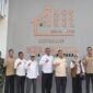 Nyanyang meninjau pembangunan Koperasi Desa Merah Putih di Desa Cemaga Utara, Kecamatan Bunguran Selatan,kemarin. Foto Diskominfo Natuna