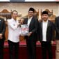 Pemerintah Kota Batam dan DPRD menyepakati Ranperda Pertanggungjawaban APBD 2025 menjadi Perda dalam rapat paripurna, Rabu (8/7/2026). Foto: Humas Diskominfo Batam