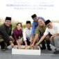 Peletakan batu pertama Bundaran Raja Ali Marhum Pulau Bayan Yang Dipertuan Muda V di ruas jalan menuju Bandara Internasional Hang Nadim, Jumat (10/7/2026). Foto:  Humas BP Batam