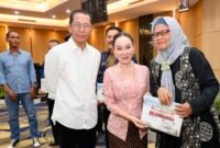 Silaturahmi dengan Ketua RT, RW, LPM, serta tokoh masyarakat se-Kecamatan Lubukbaja di Hotel AP Premier, Batuampar, Senin (13/7/2026) malam. Foto: Humas Diskominfo Batam