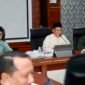ekda Batam, Firmansyah, memimpin Rapat Koordinasi Ajakan Kampanye Antikorupsi Serentak dalam Program Pariwara Antikorupsi Tahun 2026 di Kantor Wali Kota Batam, Jumat (24/7/2026). Foto: Humas Diskominfo Batam