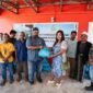 Program CSR Tanjung Sauh Peduli dengan menyalurkan 150 paket sembako kepada warga relokasi di Perumahan Relokasi Pulau Ngenang, Kamis (2/7/2026). Foto: Istimewa