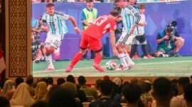 uasana onton bareng Bola Gembira pertandingan perempat final Piala Dunia FIFA 2026 antara Argentina melawan Swiss yang diselenggarakan Pemerintah Provinsi Kepulauan Riau bekerja sama dengan TVRI Stasiun Kepulauan Riau di Aula Wan Seri Beni, Dompak, Tanjungpinang, Minggu (12/7/2026). Foto: Diskominfo Kepri
