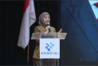Menteri Komunikasi dan Digital (Menkomdigi) Meutya Hafid saat membuka Forum Sahabat Tunas bertajuk 'Guru Berdaya, Generasi Unggul dan Tangguh Digital sebagai Investasi Masa Depan' di Bali, Kamis (2/7/2026). Foto: KPM Kemkomdigi
