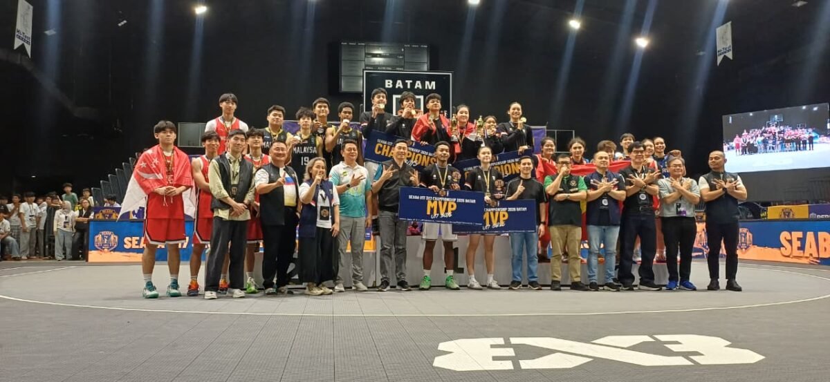 Tim Indonesia mengawinkan gelar juara putra dan putri pada SEABA U17 3x3 Championship 2026 di Hi-Test Arena, Batam, Minggu (20/9/2026) malam.