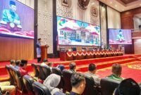 Gubernur Kepri Ansar Ahmad menyampaikan kata sambutan. (Harun/DISKOMINFO KEPRI)