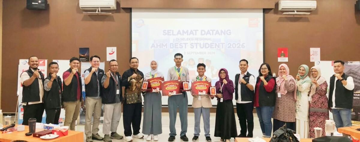 Nabiel Raia Zupharie dari SMAN 3 Karimun meraih Juara 1 AHM Best Student 2026 tingkat regional Kepulauan Riau. Foto: Istimewa