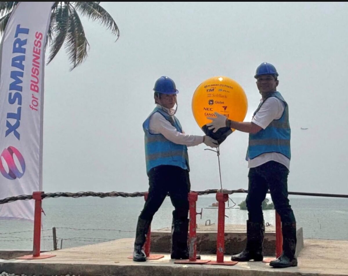 Pembangunan proyek XLSMART memasuki tahap penting setelah Golden Buoy mendarat di Tanjung Bemban, Batam, Jumat (11/9/2026). Foto: Istimewa